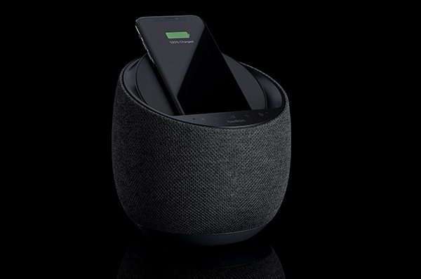 SOUNDFORM ELITE™ Hi-Fi Smart Speaker + Wireless Charger 3